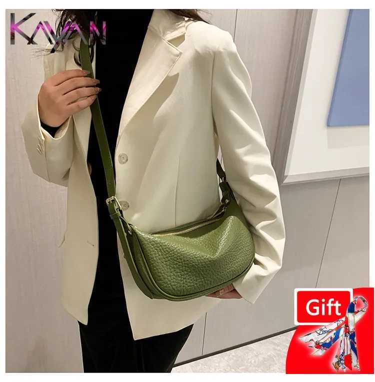 2019 Lichee Leather Womens Shoulder Bag Solid Color Cross Body Bag Womens Casual Underarm Garbage Bag Womens Moon BagW250419