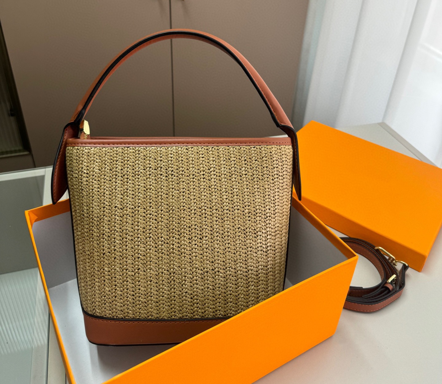 Designer Bag Luxury Bucket Shoulder Bag mini bag High Quality Classic Straw Knitting Crossbody Bags Designer Women Crossbody Bag Purses Mini Drawstring 25ss