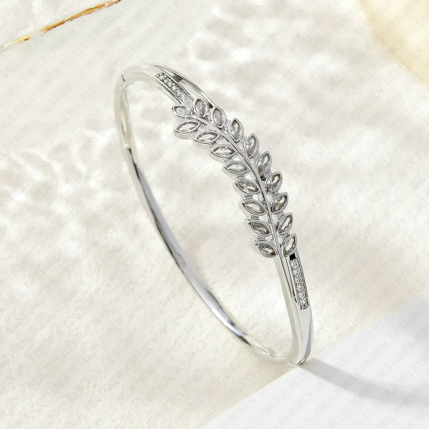 Designer Bracelet Bracelet for Women Diamond Wheat Bangle Open Bangles Luxury Jewlery Designer for Women Elegant Timeless Sparkling Gift Premium Exclu