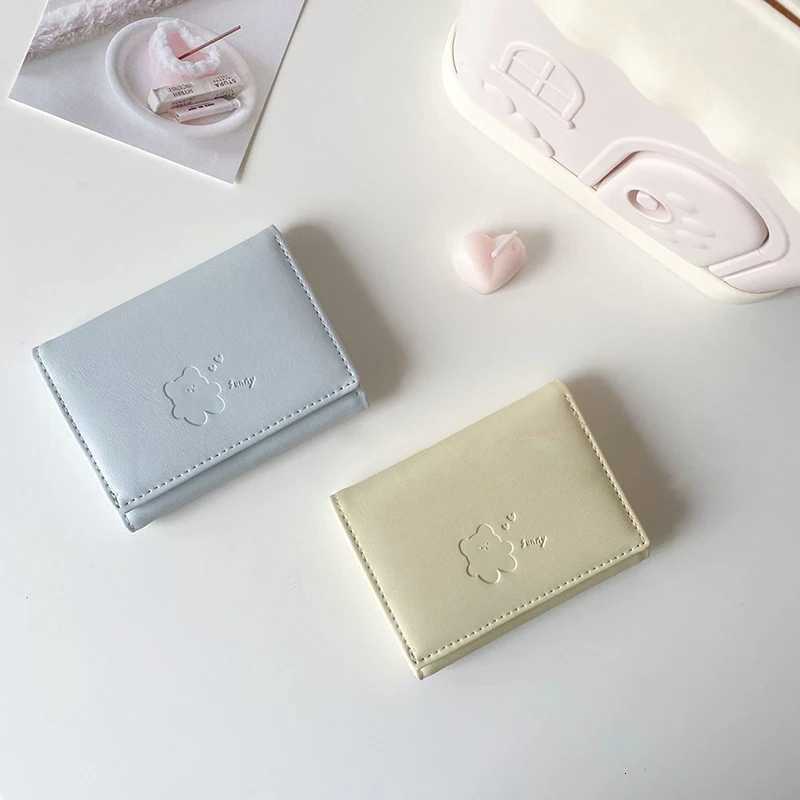 Women Cute Bear Wallets Triple Multi Functional Short Wallets Fold Card Holder Coin Purse Ladies Card Bag Clip Cartoon BagsT251119