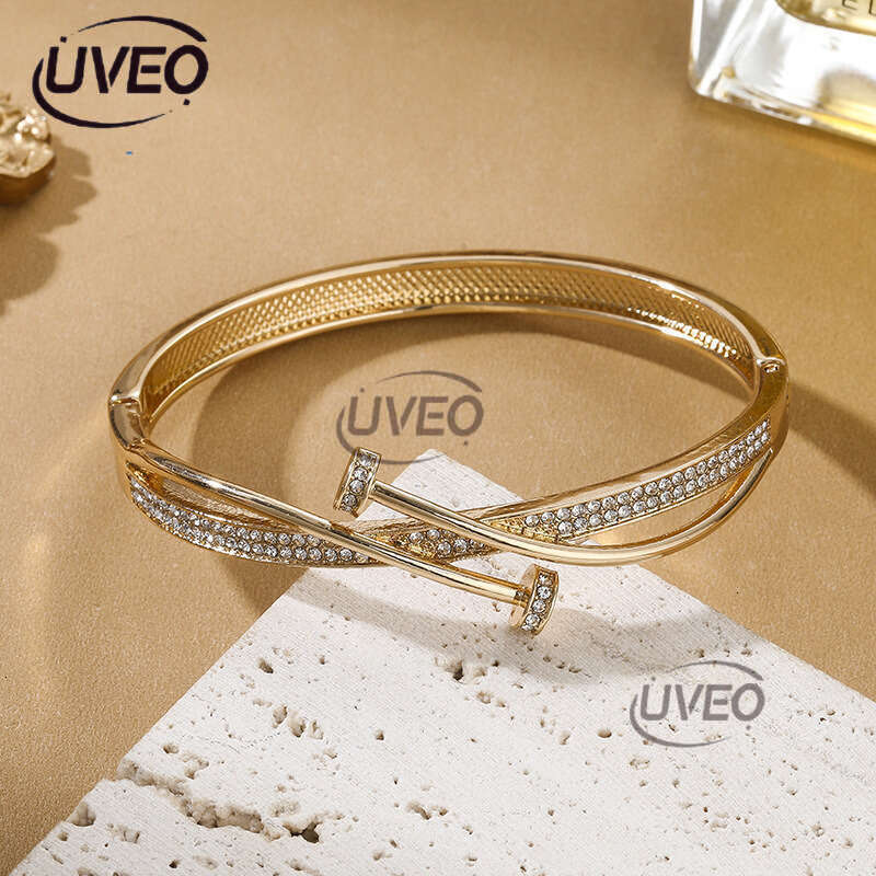 New double pin set ice out VVS Moissanite ring Understatement women's wristband bracelet jewelry Free delivery