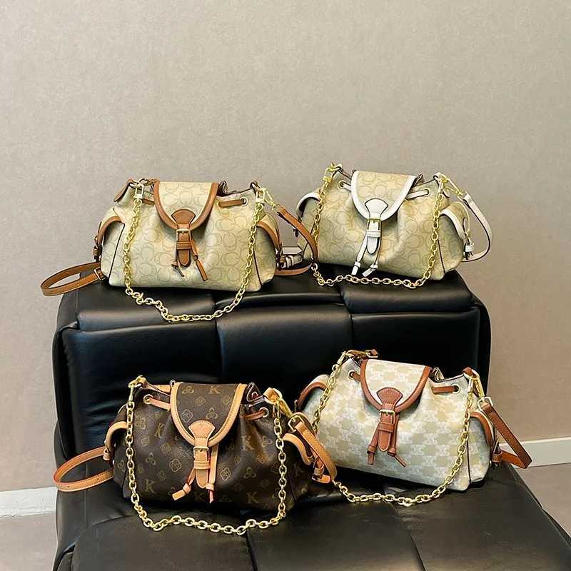 Premium Crossbody Bag For Women Leather Messenger Bag With Tote Feature Luxury Brand By Famous DesignerW251119