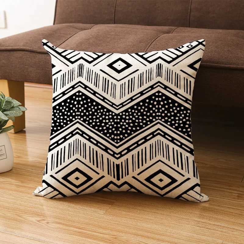 Black and white geometry throw covers with digital printing of short plush fabric Car-shaped sofa cushion Home decorM251119