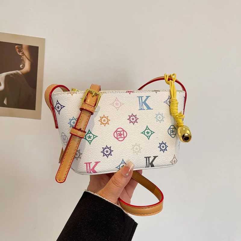 Unique Vintage Leather Messenger Bag Stylish Design Large Capacity For Fashionable Women And Paris ShowW251119