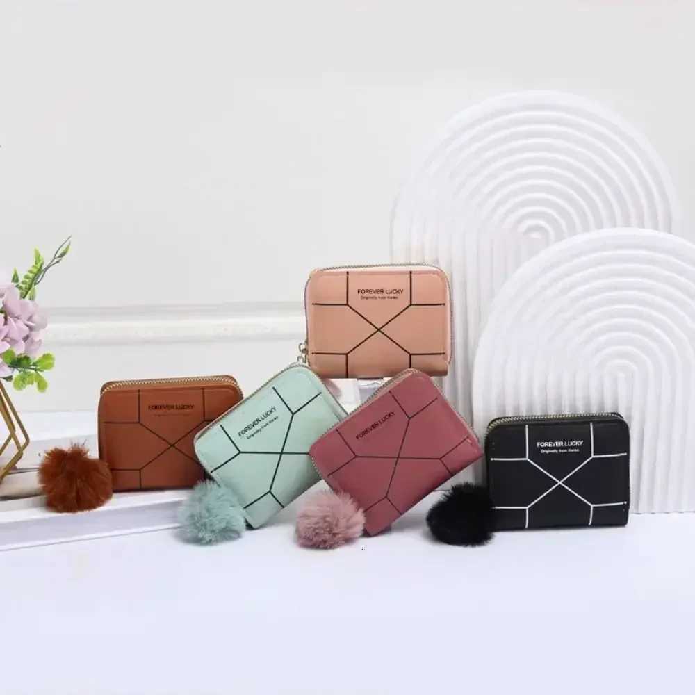 New Womens Wallet Short Simple Card Bag Wallet Summer Zipper PVC Material Card Clip Pendant Daily Collocation Small WalletT251119