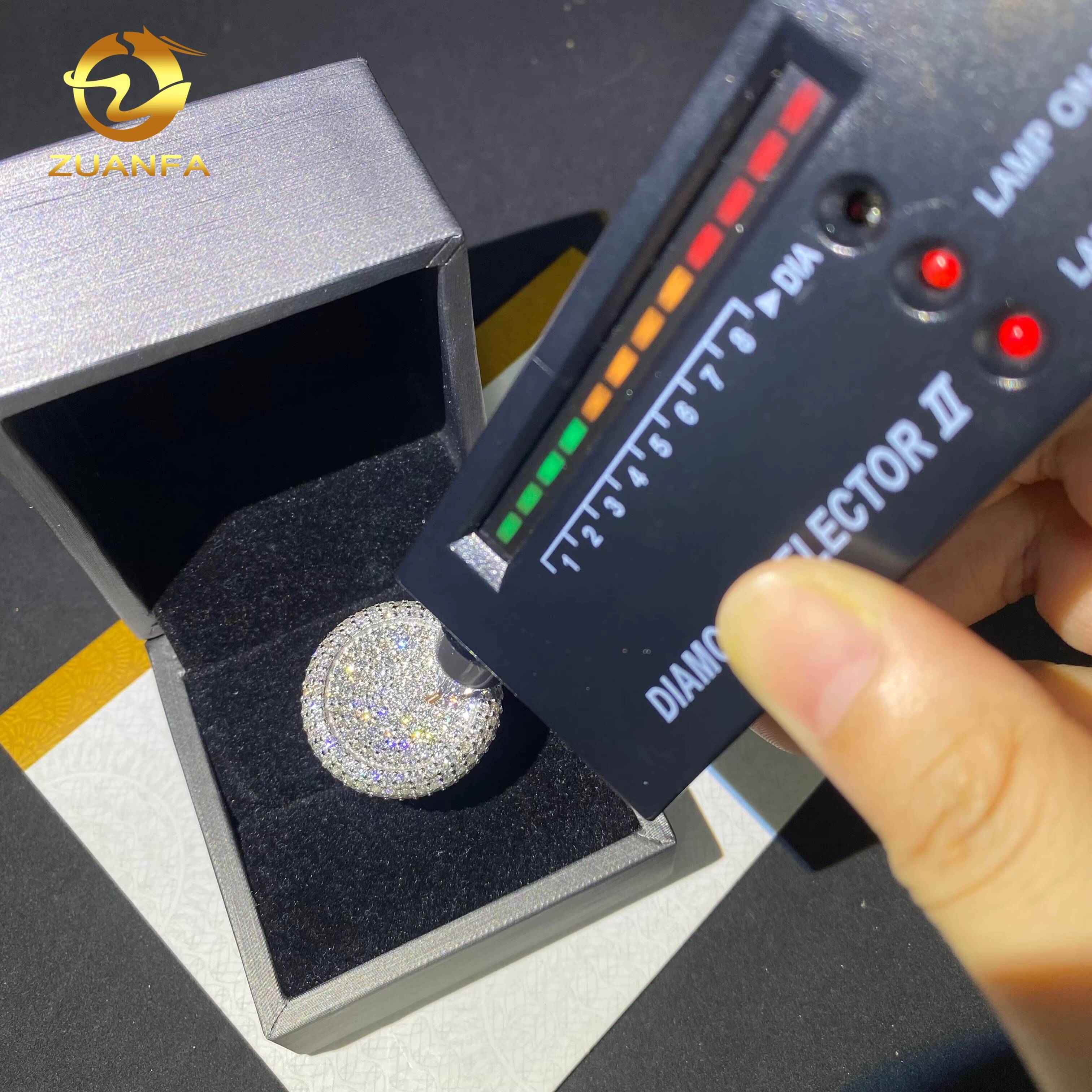 Ready to Ship Pass Tester Moissanite Iced Out Jewelry 925 Silver Round Ring Fine Hip Hop Jewelry VVS Moissanite Diamond Men Ring
