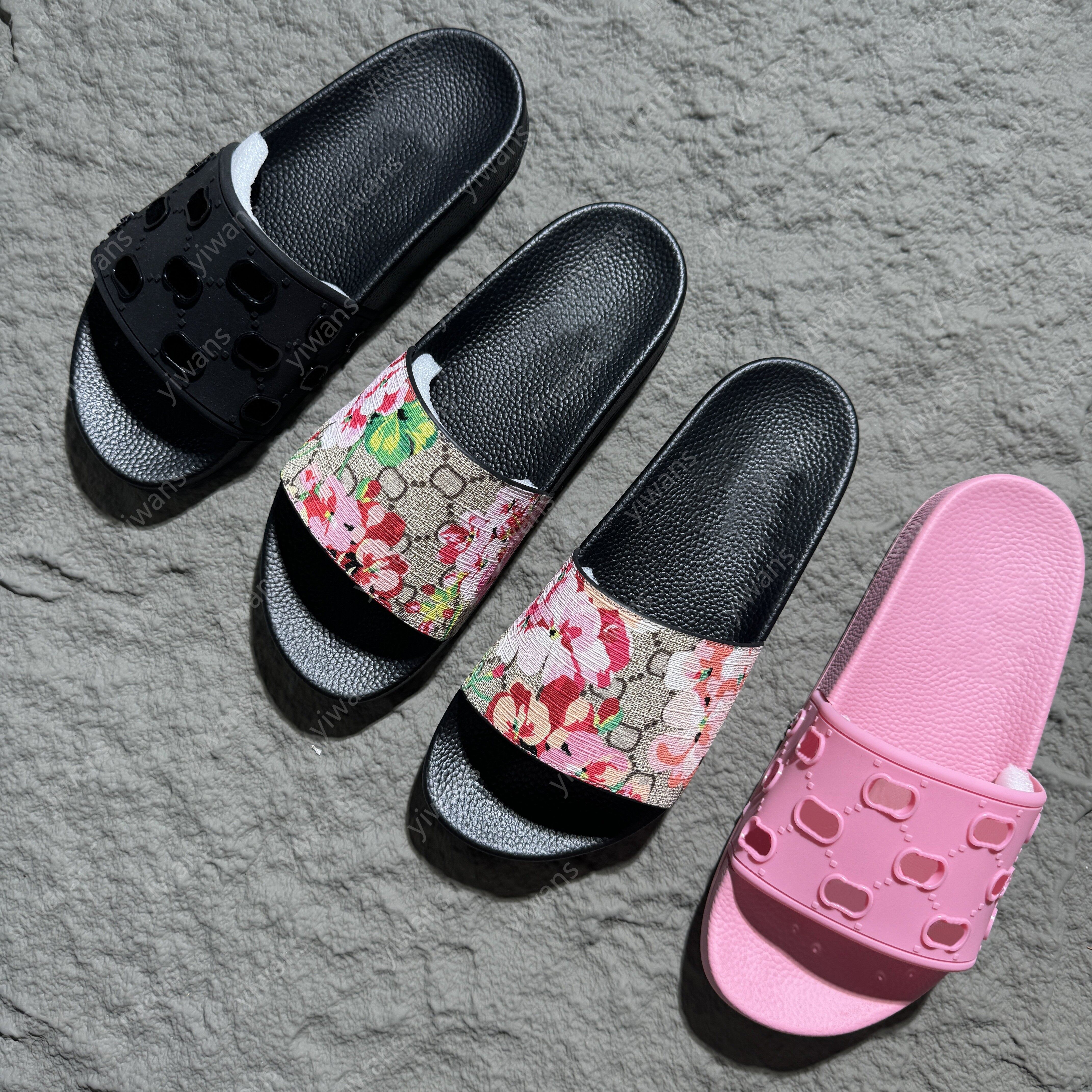 Designers Sandals for men women Classic Floral Brocade slides flats leather rubber Platform Flip Flops Gear Bottoms Beach Shoes Loafers size 36-48