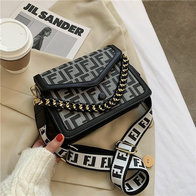 Designer bag free shipping 2025 fashion casual letter high-end texture printed small square bag, single shoulder diagonal cross bag for women