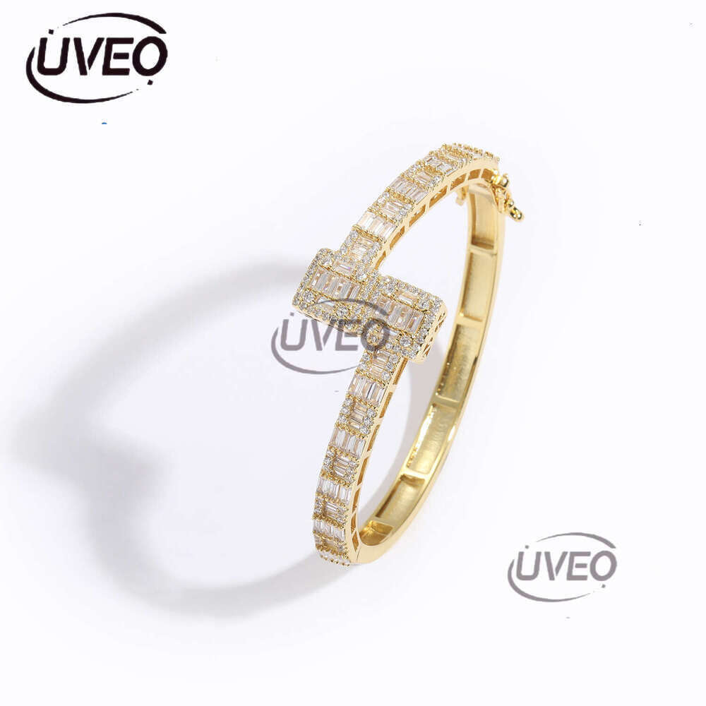 Luxury designer Ice out all VVS Moissanite Hip Hop T-square pure gold electroplated micro-inlaid rings for men and women