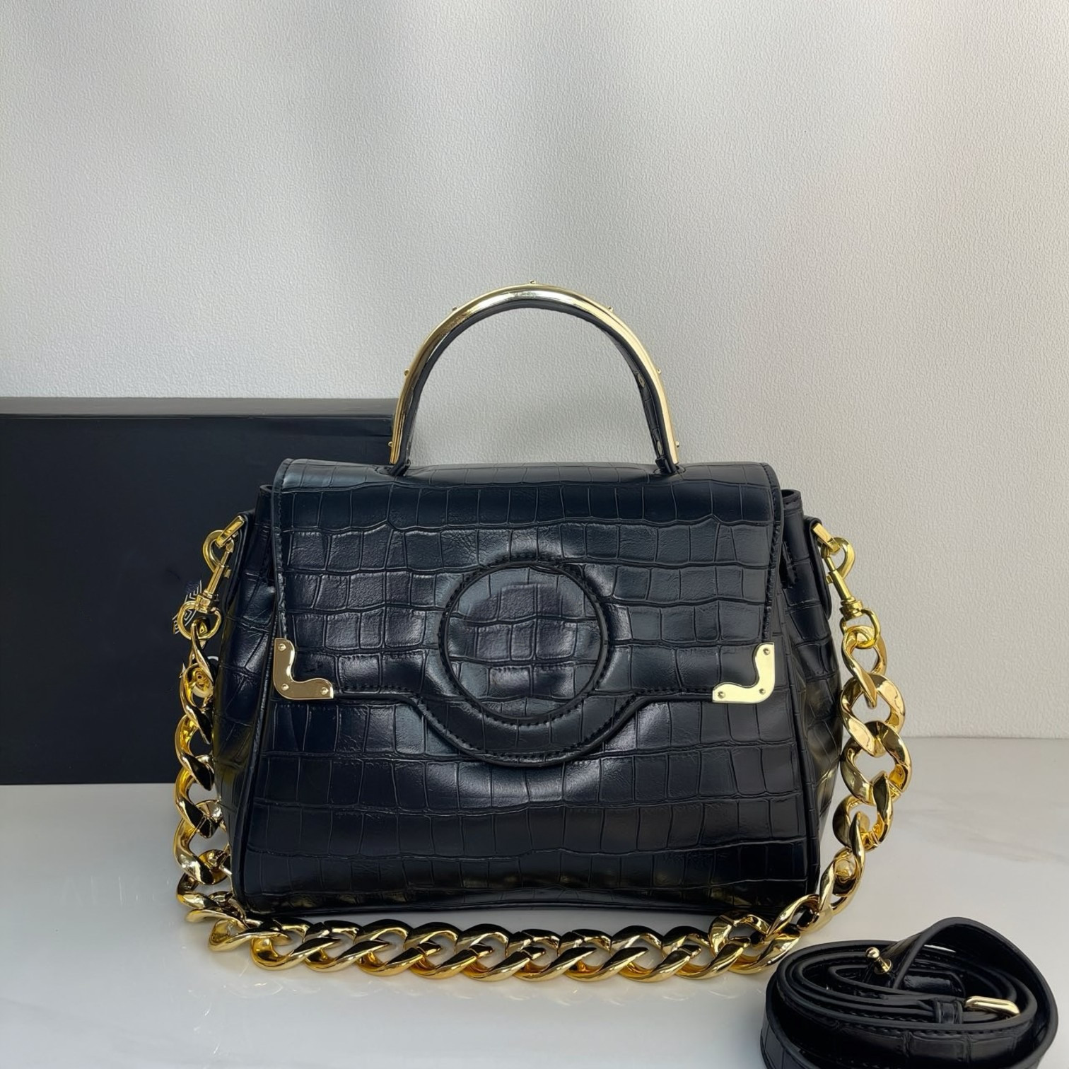 9A Top designer bag Shoulder Bags Chain Bag Genuine Leather Fashion Personality Designer Purse Handbag Luxury Crossbody Bag Womens Brand Tote Bag free shipping