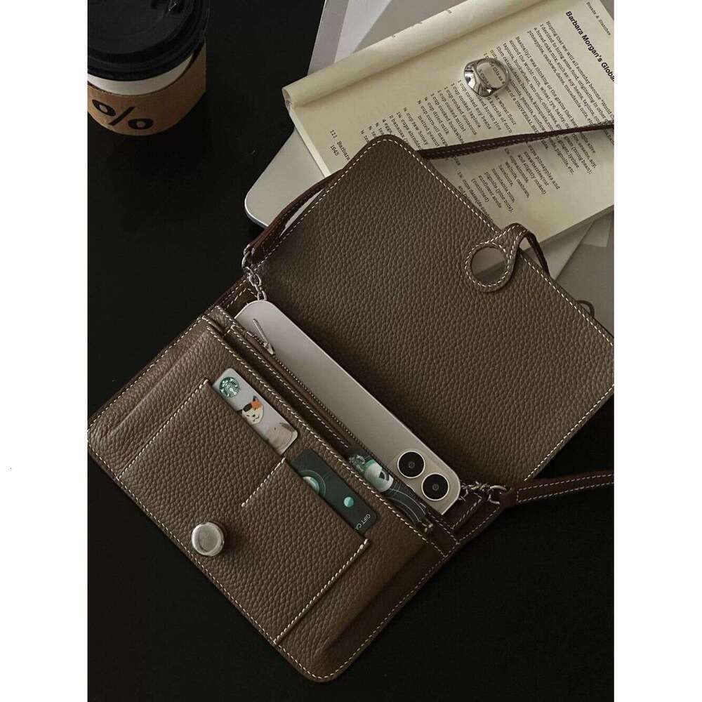 designer bag 2025 New Convenient Multi-Functional Passport Holder Crossbody Phone Bag Three-in-One Multi-Use Handheld Bank Card Wallet