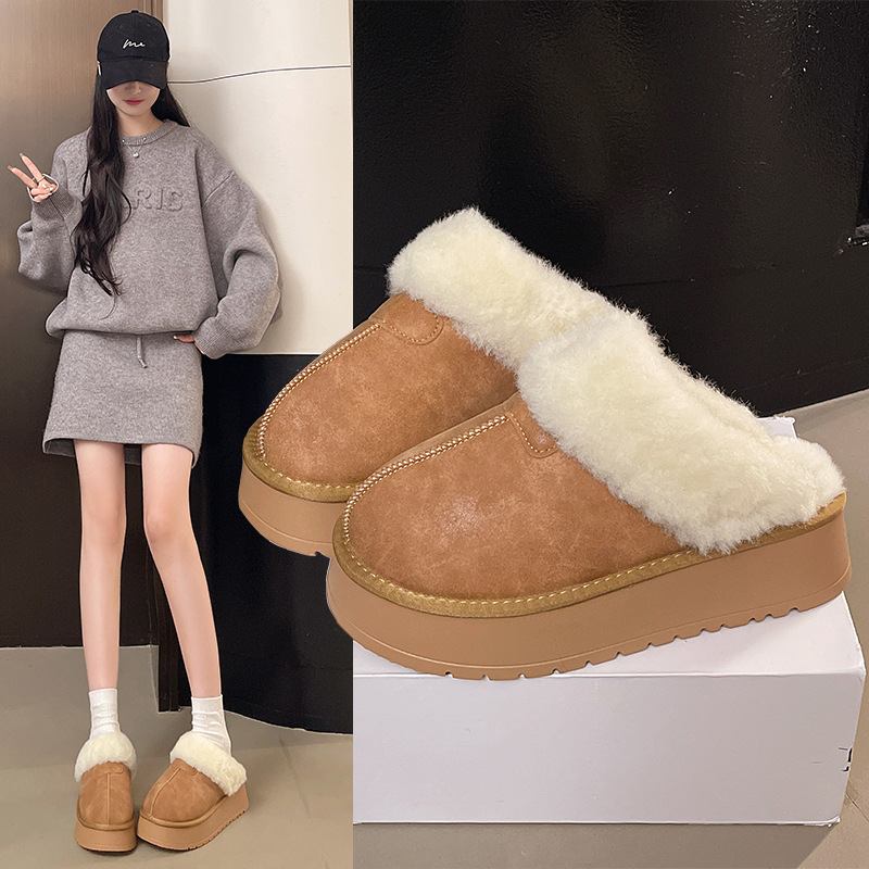 new Free delivery cotton slippers Comfortable and minimalist cotton slippers with soft surface material for daily wear
