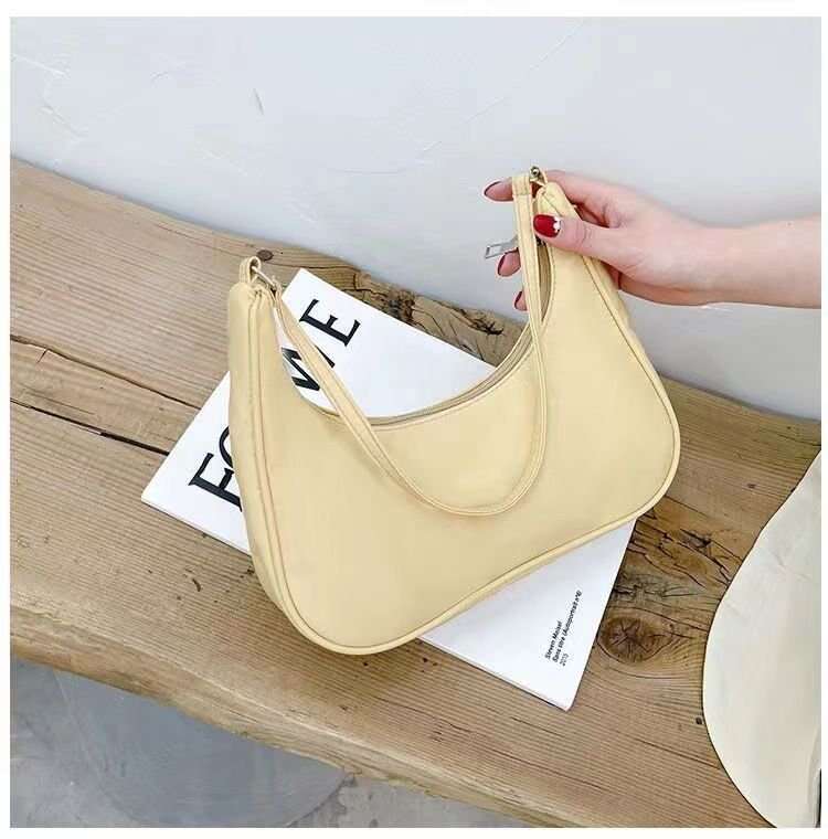 New small women's versatile handbag, shoulder Korean version, simple nylon fabric dumpling bag, armpit bag