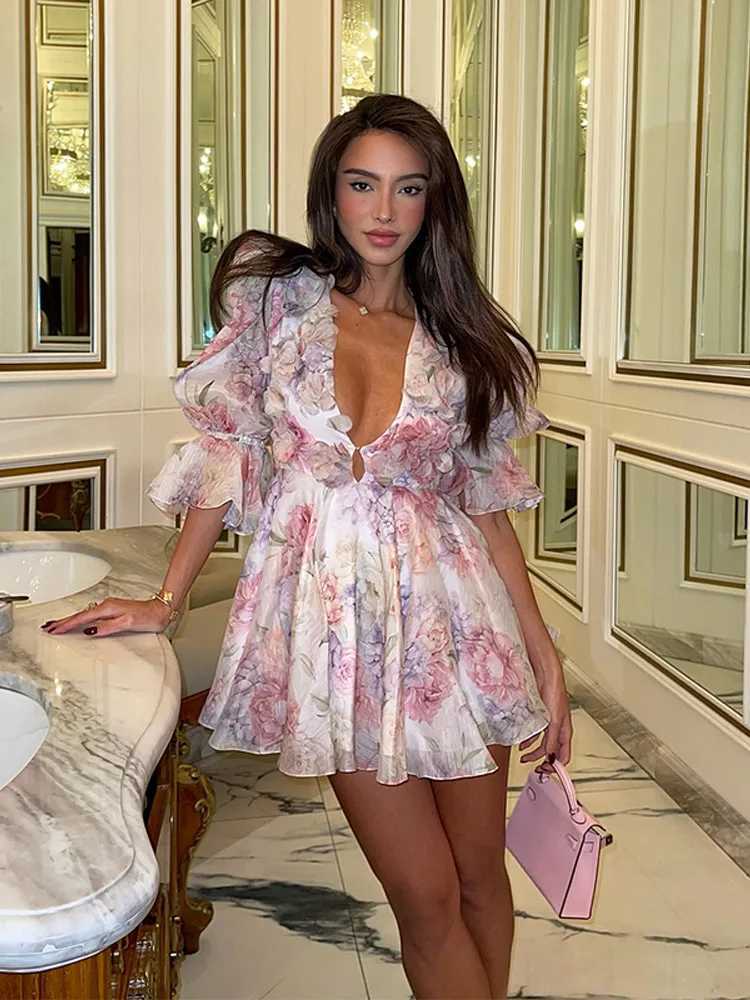 Womens tie dye 3D floral deep V-neck sparkling sleeve mini dress fashionable ultra-thin printed multi pleated Vestidos new womens holiday clothing M25