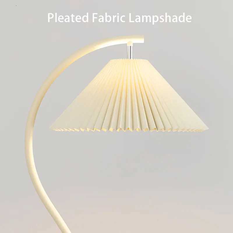 LED Floor Lamp Living Room Decoration Bedroom Bedside Lamp Cream Style Pleated Lampshade Standing Lamp Mood Lighting M251119