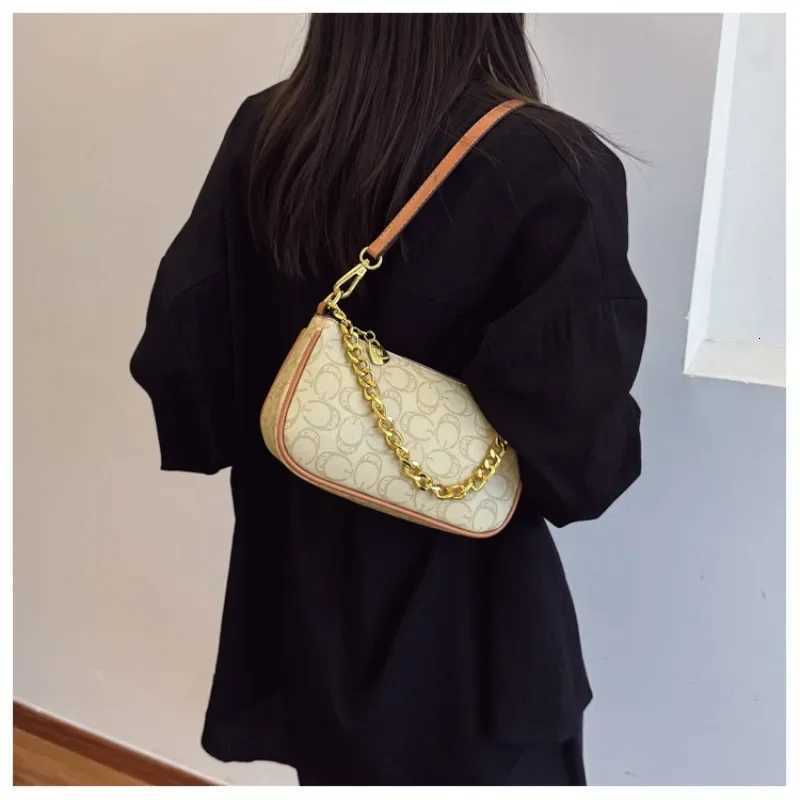 2025 New Vintage Monogram Chain Bag - Womens Small Crossbody/Shoulder Bag Elegant Stylish Premium Leather Handheld PurseW251119