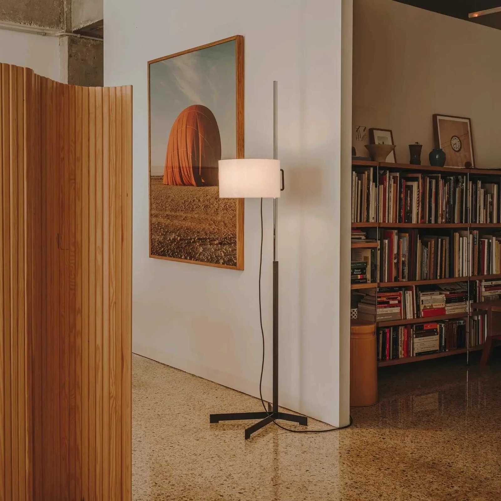 Spanish Designer Floor Lamp with E27 Light Bulb Metal Body Fabric Shade Height Adjustable M251119