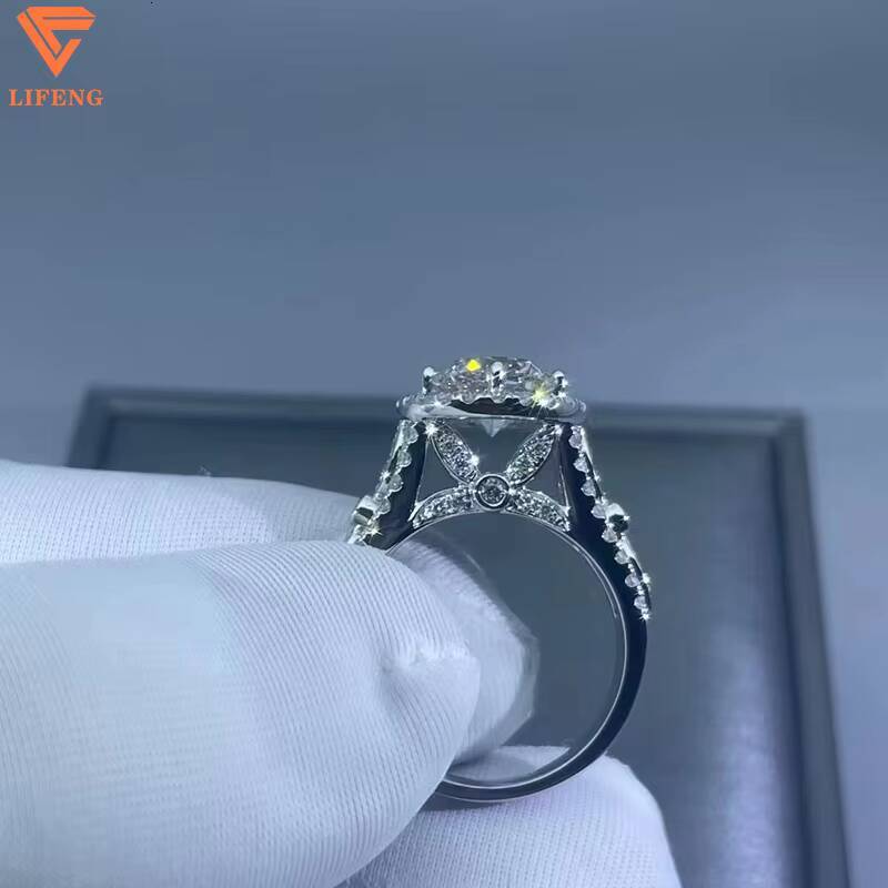 Lifeng Jewelry Wholesale 925 Silver Shining Luxury Iced Out Classic Fashion Vvs Moissanite Stone Hip Hop Ring for Man