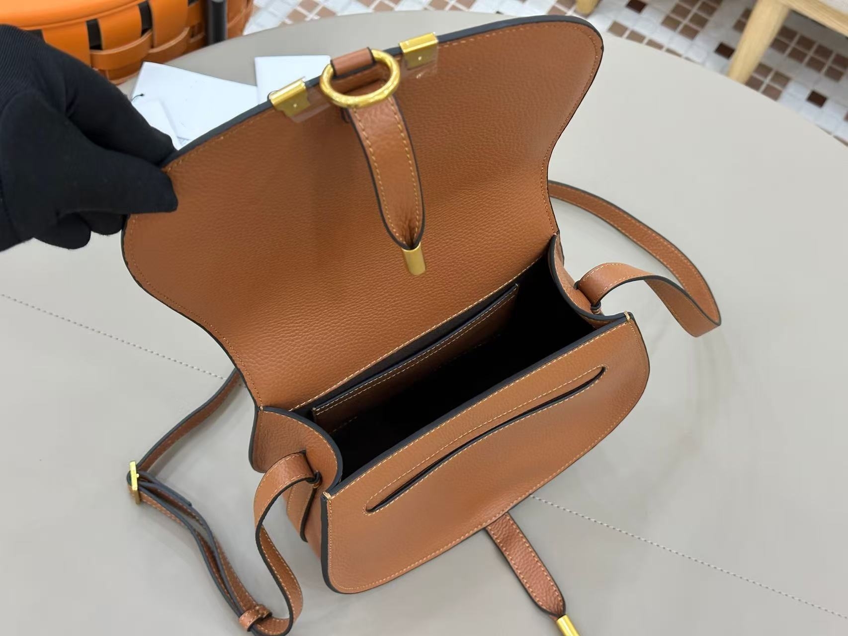 AAAAA high-quality designer luxury cosmetics shoulder fashion style women's boutique saddle bag