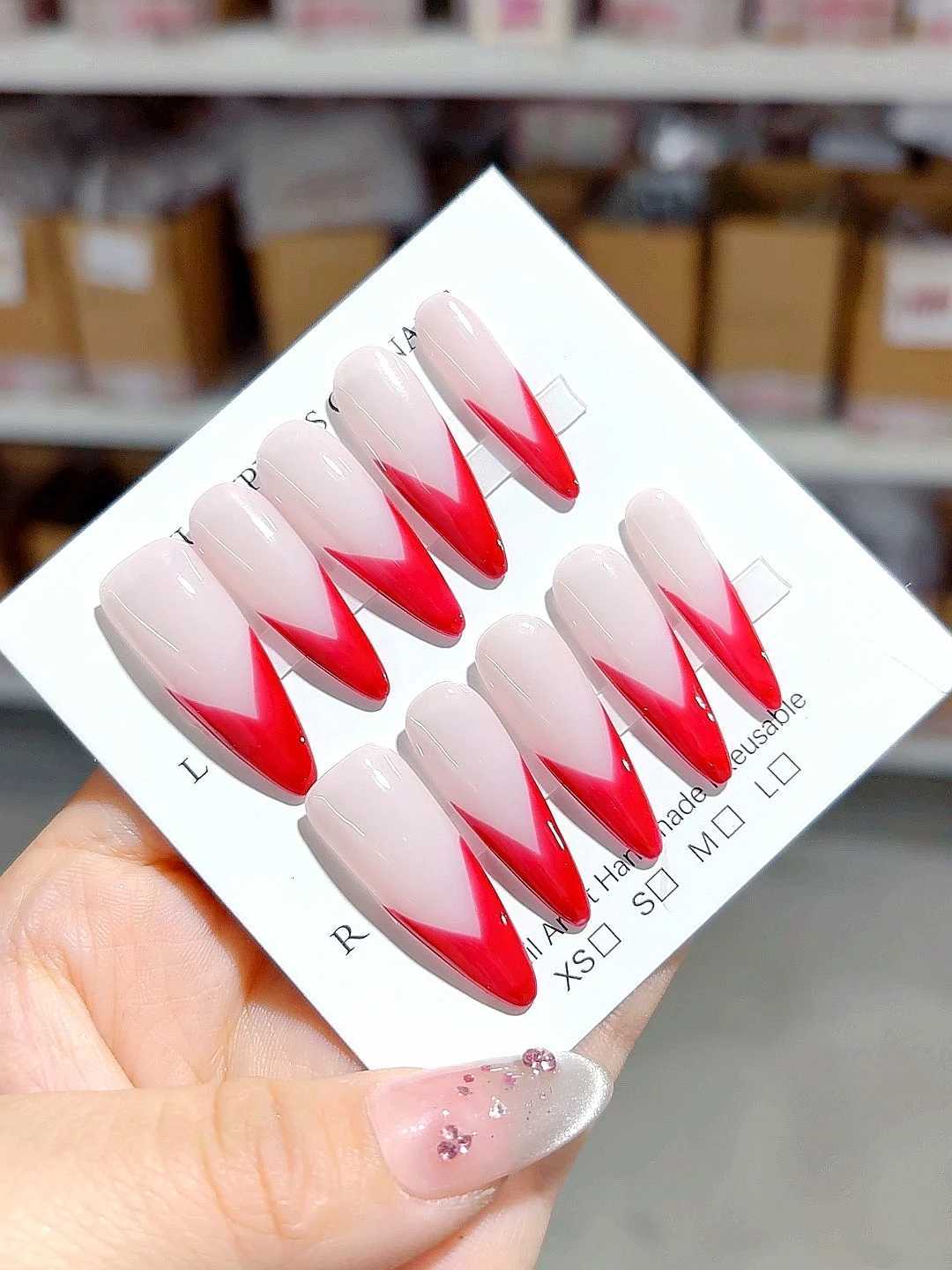 Red V French Mid-Length Pointed Fashion Nail Art A035T251118T251119