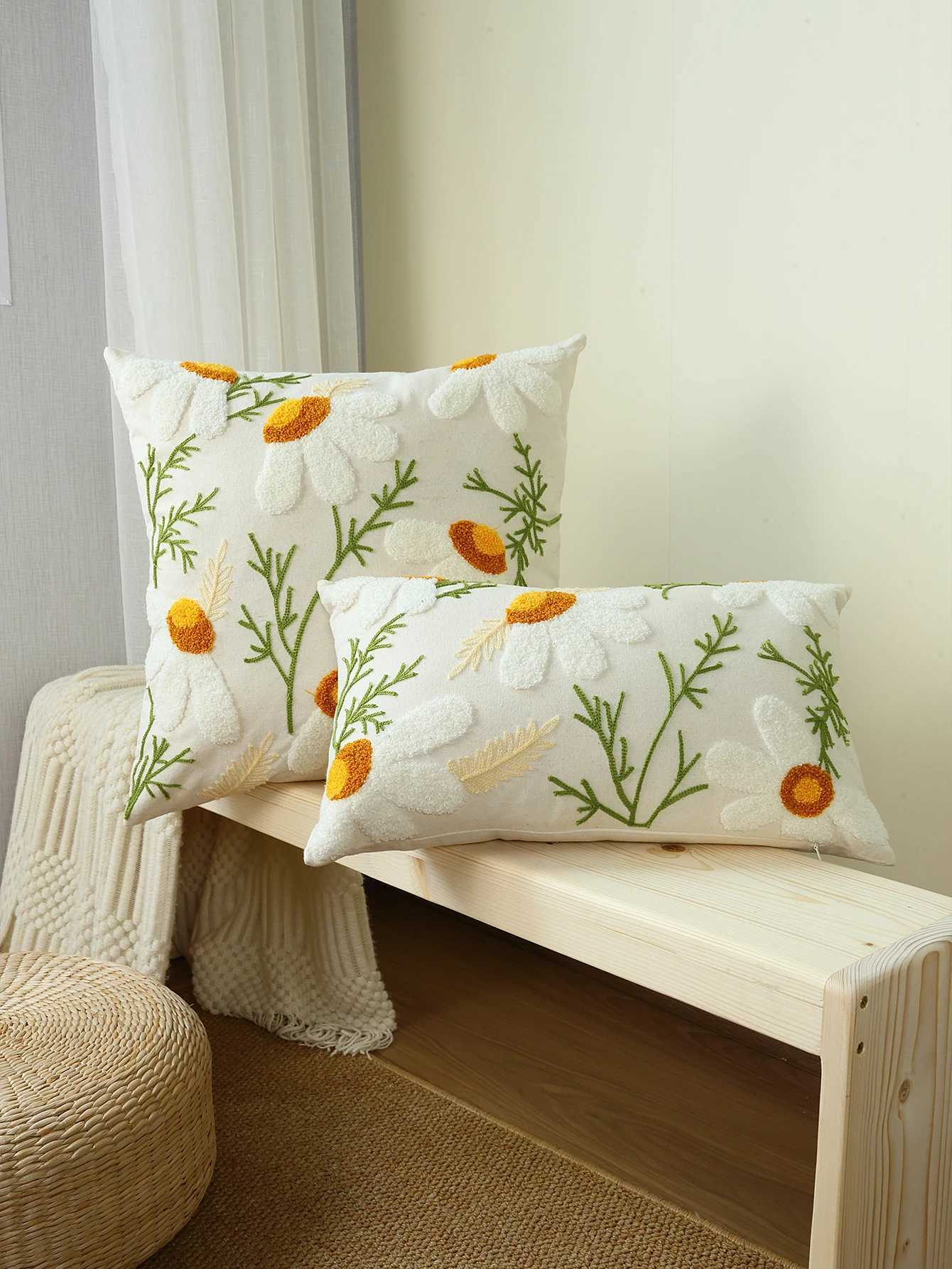 1pc Floral Pattern Elegant Embroidery Cushion Cover Without Core For Home Living Room Sofa Car DecorationM251119