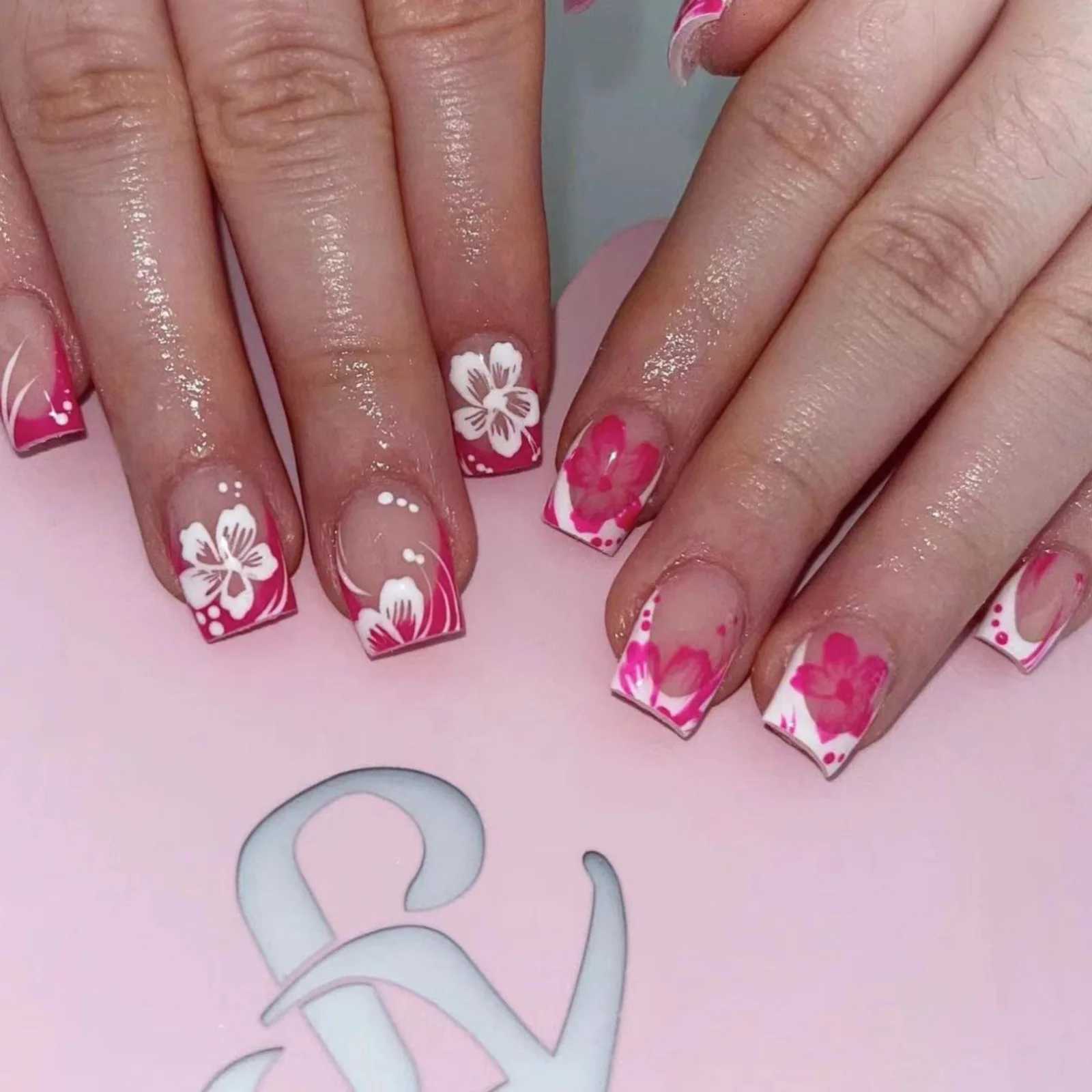 24Pcs Short Square Head Press on Nails Yellow French 3D Flower Fake Nails Blue Smudge Pearl Reusable Full Cover False Nails TipsT251118T251119
