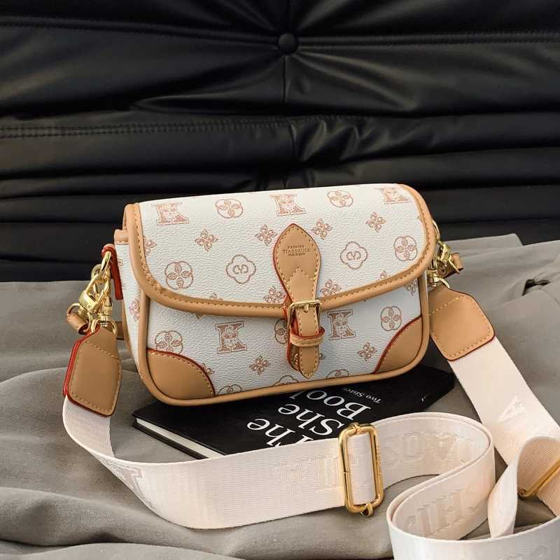 Vintage Inspired Leather Crossbody Bag For Women Elegant Shoulder Bag Luxury Designer Tote Fashion HandbagW251119