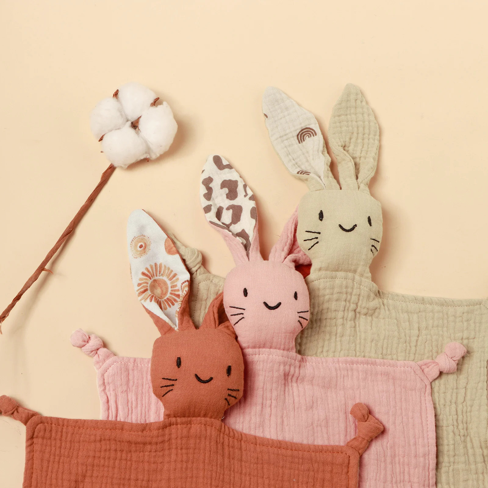 Embroidered Drool bib with different ears cat face baby cotton comfortable sleeping towel handle 250414z