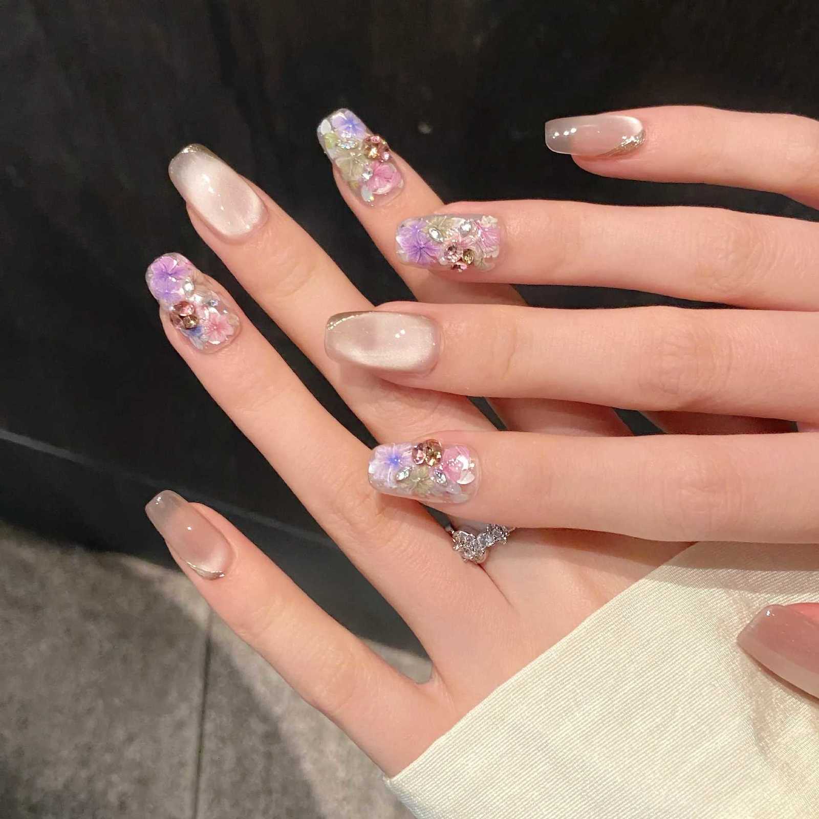 10pcs Short Square Handmade False Nail Art Cats Eye Design Press on Fake Nails Colorful Flower Full Cover Nail Tips ManicureT251118T251119