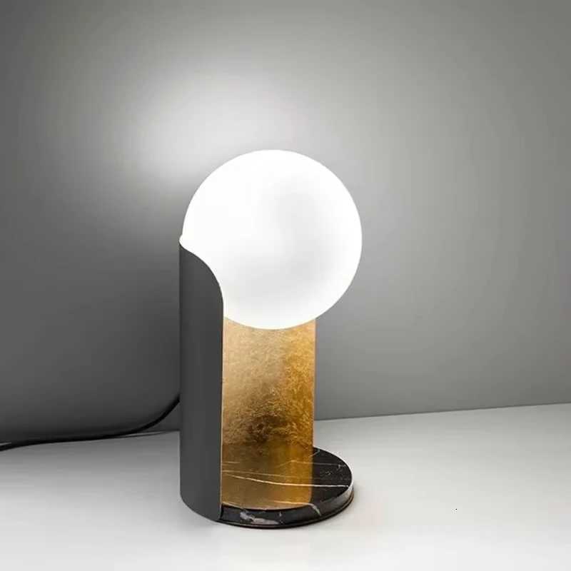 Luxury Floor Lamp Black Iron LED Nordic Living Room Hotel Bedside Floor Light Home Art Decor Standing Light Minimalist Desk Lamp M251119