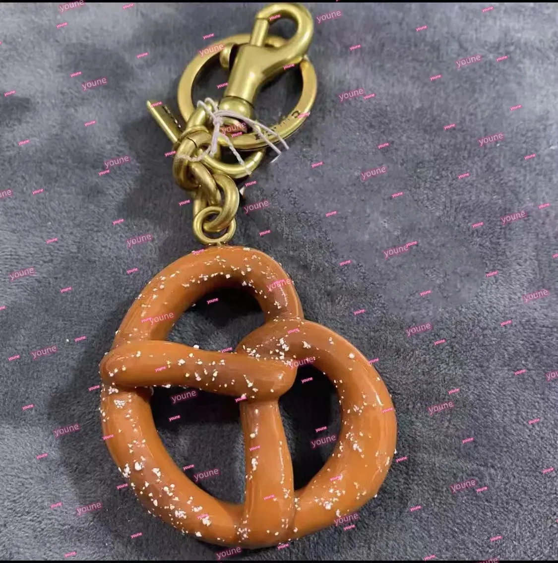 Pretzel mushroom Charm Women Letter Co ch Designer Keychain Cherry Keychain Bag Charm Decoration Accessory Co ch topiaKey Rings Cherry Resin Lanyards