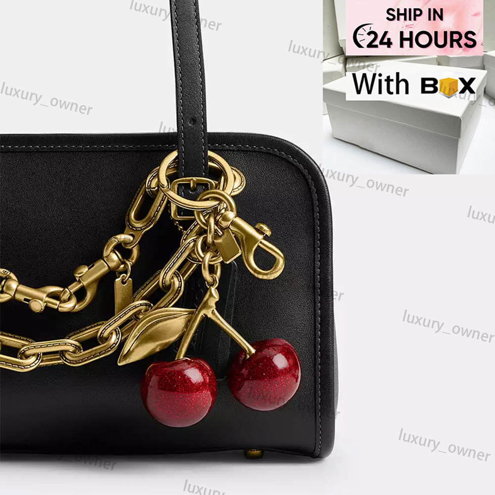 Cherry Sac Charm Femmes Key Anneaux Keychain Summery Caractéristiques du motif de cerise rétro-cool en résine scintillante Clip It à un sac préfé