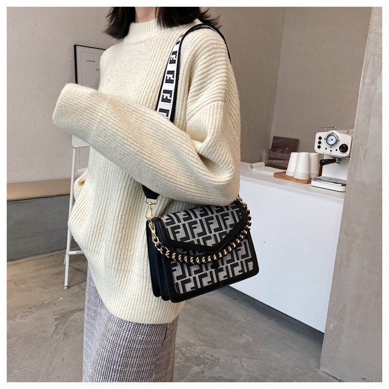 Designer bag free shipping 2025 fashion casual letter high-end texture printed small square bag, single shoulder diagonal cross bag for women