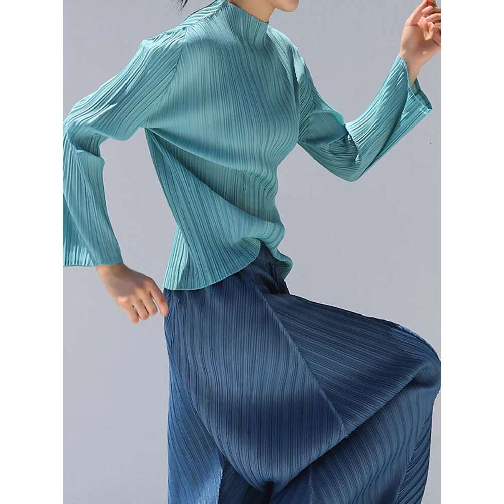 Designer Clothes Miyake Pleated Long Sleeve Tops High Neck Solid Color Loose T-Shirt Women's Casual Ladies Shirt