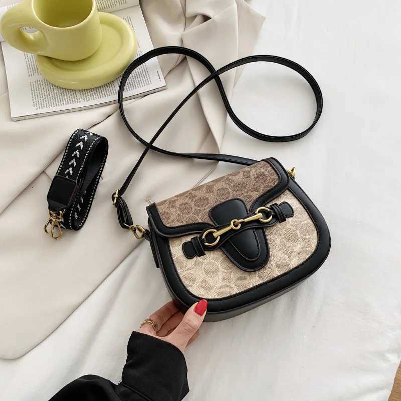 New trendy and retro crossbody bag for women Korean version western-style womens bag saddle bag wide shoulder strap shoulderW251119