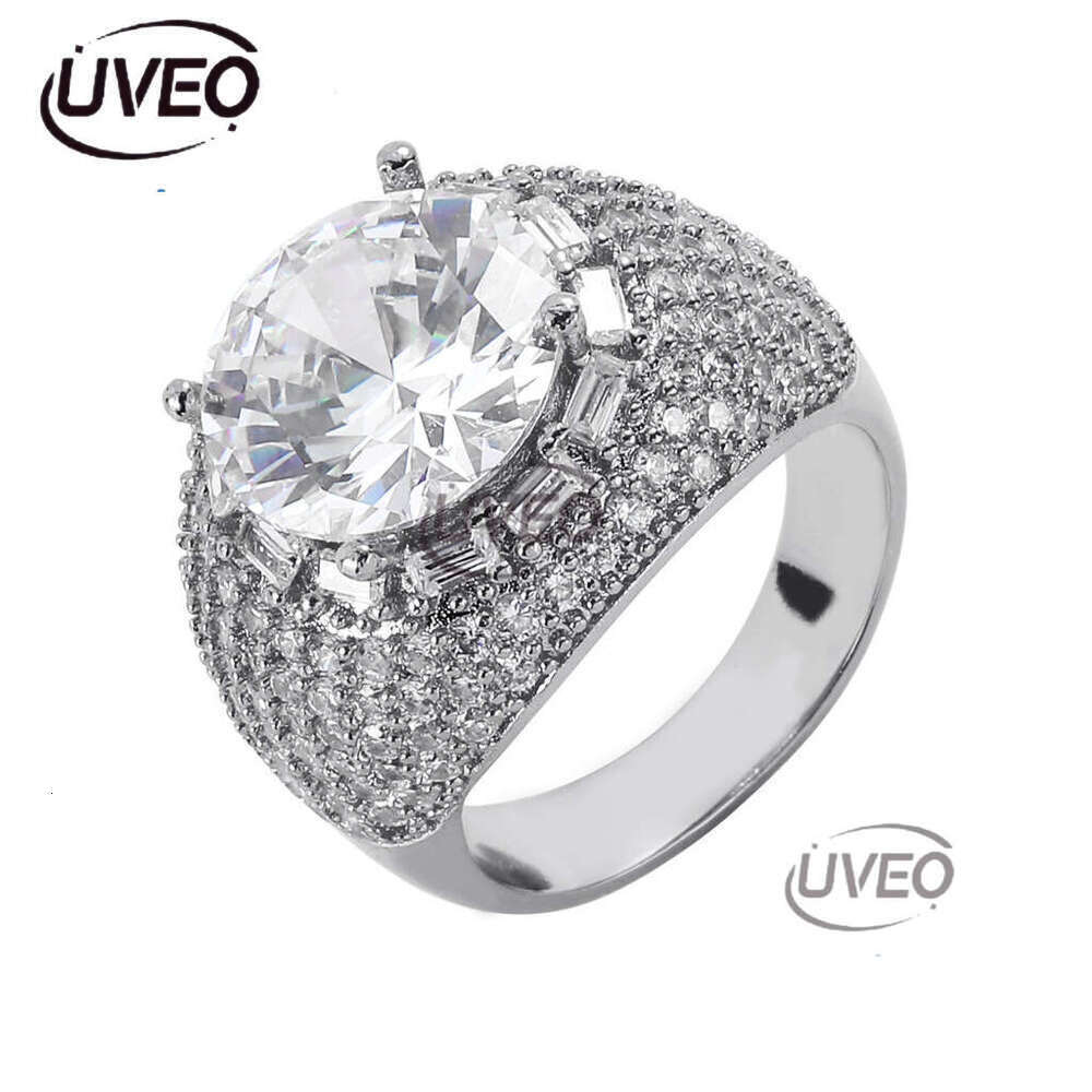 Luxury Hip Hop through the tester pigeon egg copper sleeve with large sterling silver ice out VVS Moissanite, men's and women's rings Free d