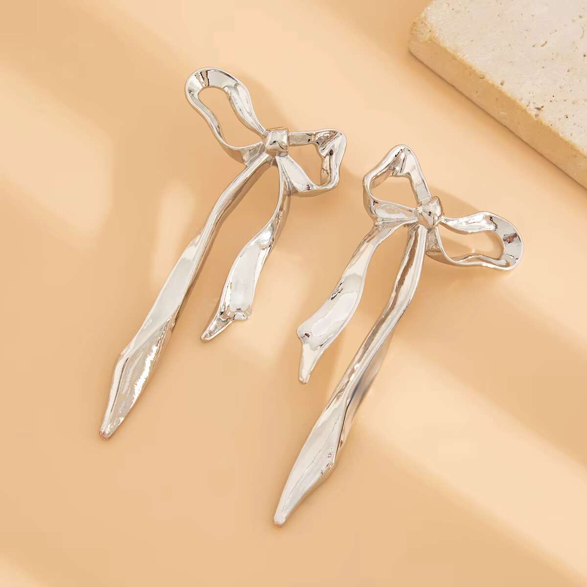 Cute Glossy Metal Large Bow Knot Stud Earrings Jewel for Women Trendy Ladies Fine Accessories on Ear Fashion Jewelry Female Gift