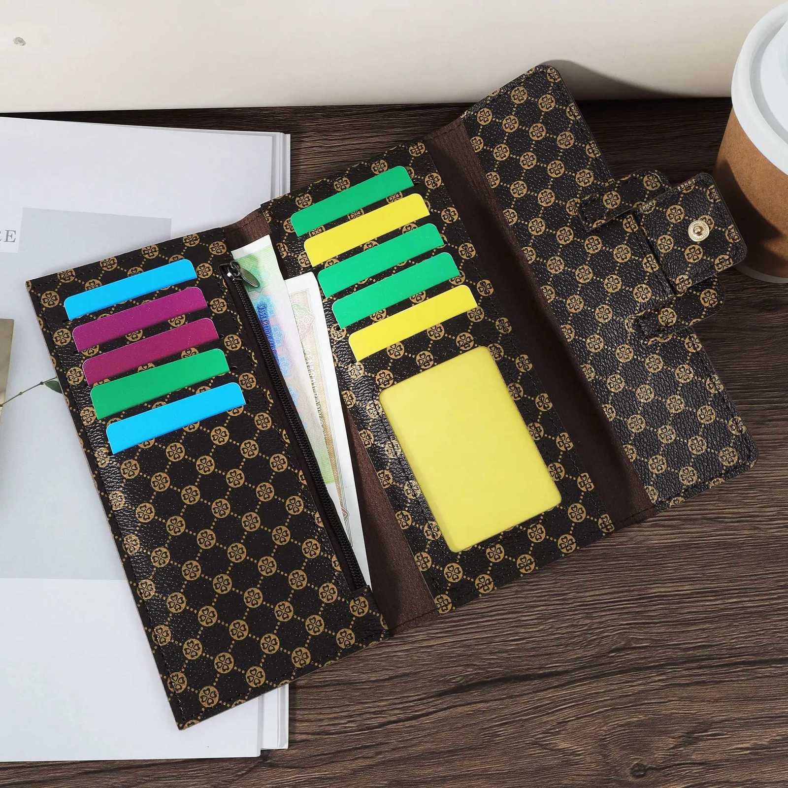 Long Wallet Clutch - Fashionable Coin Purse with Multi Card Slots Phone Compartment and Stylish Design for Women - Ideal for DT251119