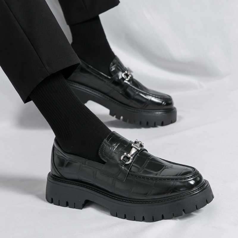 Free shipping Designer Dress Shoes 2025 New Business Low cut Leather Shoes Fashion Versatile Thick soled Leather Shoes Height Raising Mens Shoes black