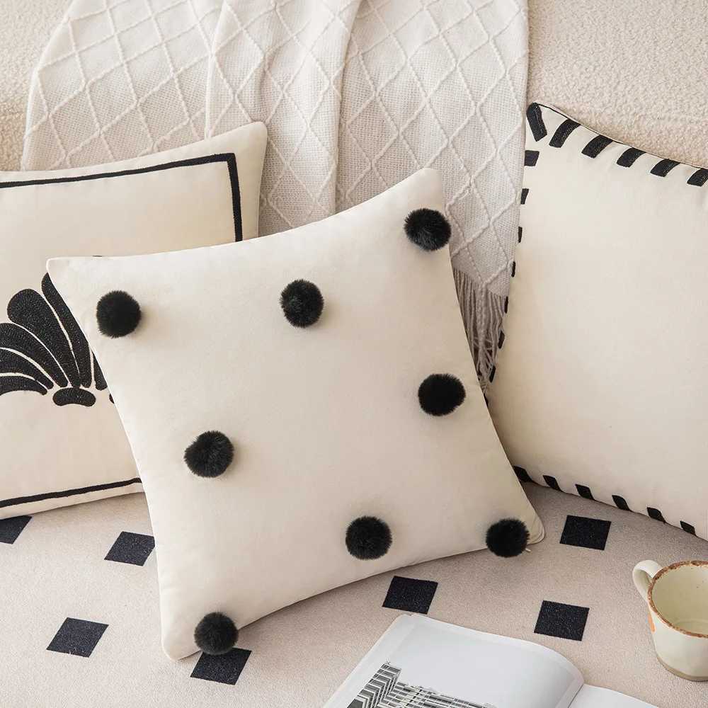 45x45cm Seashell Simple Throw Cover Black and White Velvet Cushion Cover Polka Dot case for Couch Sofa Home DecorM251119