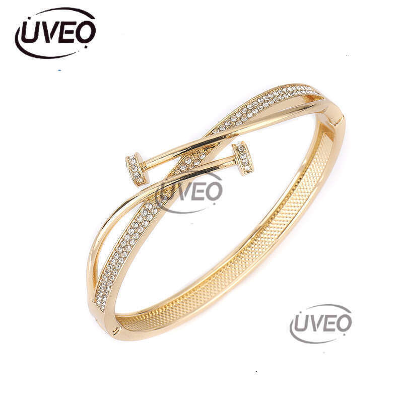 New double pin set ice out VVS Moissanite ring Understatement women's wristband bracelet jewelry Free delivery