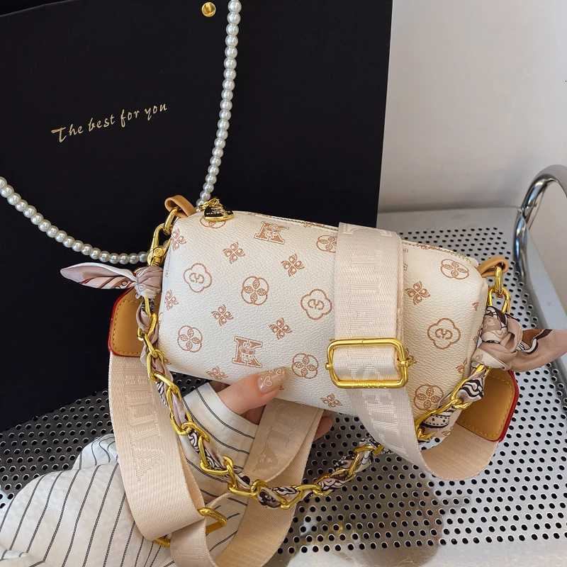 Designer Women Crossbody Bag Leather Elegant Shoulder Bag Classic Vintage Style Luxury Fashionable ToteW251119