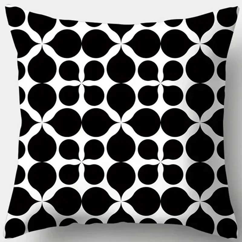 Home Decor Geometric Pattern Black White Covers Pattern Cushion Cover Suitable for Sofa Bedroom Car CoverM251119