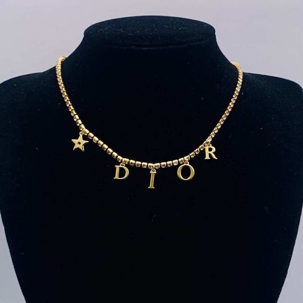New Diamond-Encrusted Letter Necklace INS Style Small Fragrance Clover Vintage Tassel Collarbone Chain Xiaohongshu Fashion Light