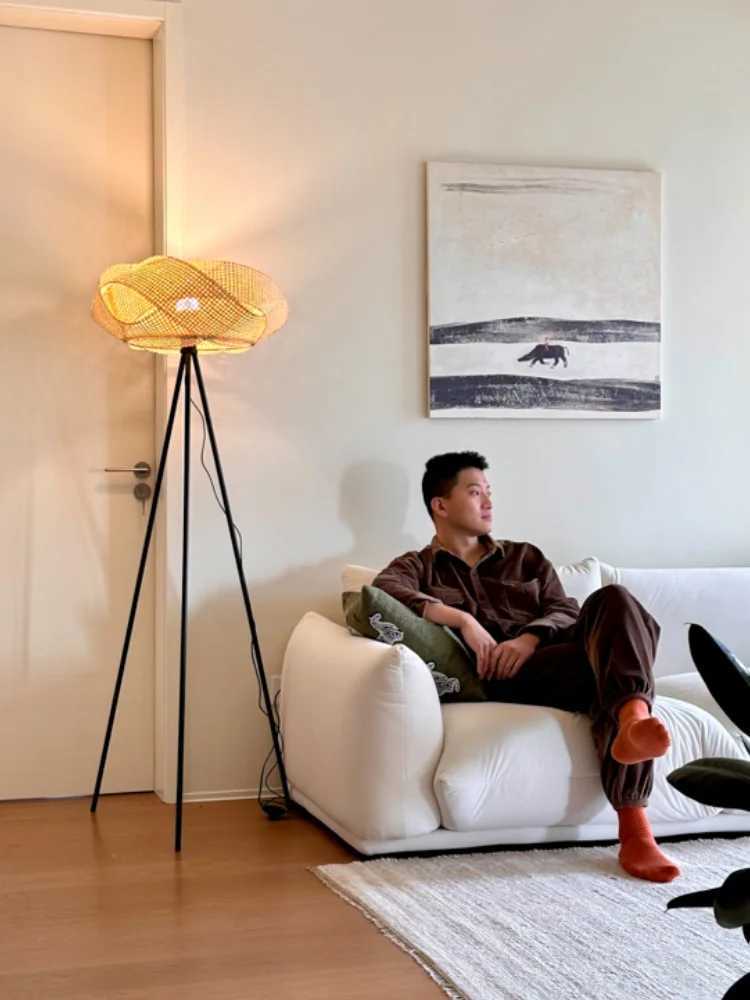 Middle Aged Bamboo Woven Floor Lamp Living Room Lamp Bedroom Bedside Lamp WabiSabi Room Decoration LED Dining Room Pendant Light M251119