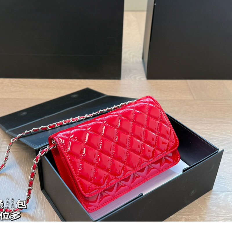 Ladies Designer Mini Woc Wallet Flap Bag Shiny Patent Leather Card Holder Clutch Pouch Purse Silver Hardware Matelasse Chain Shoulder Cross Body Handbag 19x12cm