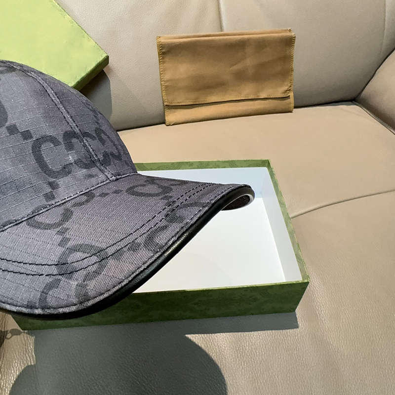 Designers Luxury Cap casquette Brand de Baseball de femme de luxe Four Seasons Fashion Sports de golf Chapeaux de loisirs Pulpez le vent Boston Fashion Dome Box nice