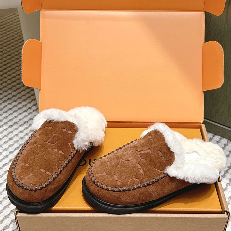 Designer Woman shoe mule fur slide clog sandal Ladies winter flat Velvety Suede calfskin Mules Womens Wool Slippers manual suture Shearling Lining slide slipper