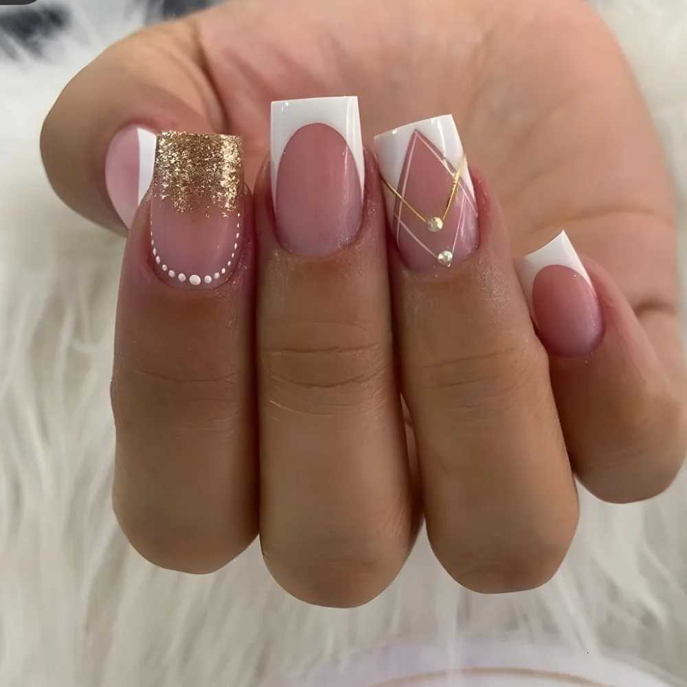 24Pcs Simple Fake Nail with Broken Diamond Short Square Press on False Nails Gradient White Wearable Ballet Full Cover Nail TipT251118T251119