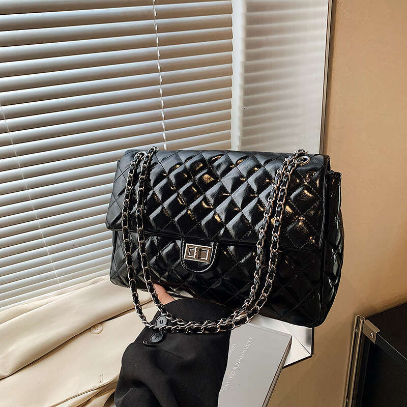 Women's Commuter Large capacity women's shiny face airport Diamond grid chain shoulder Tote bag